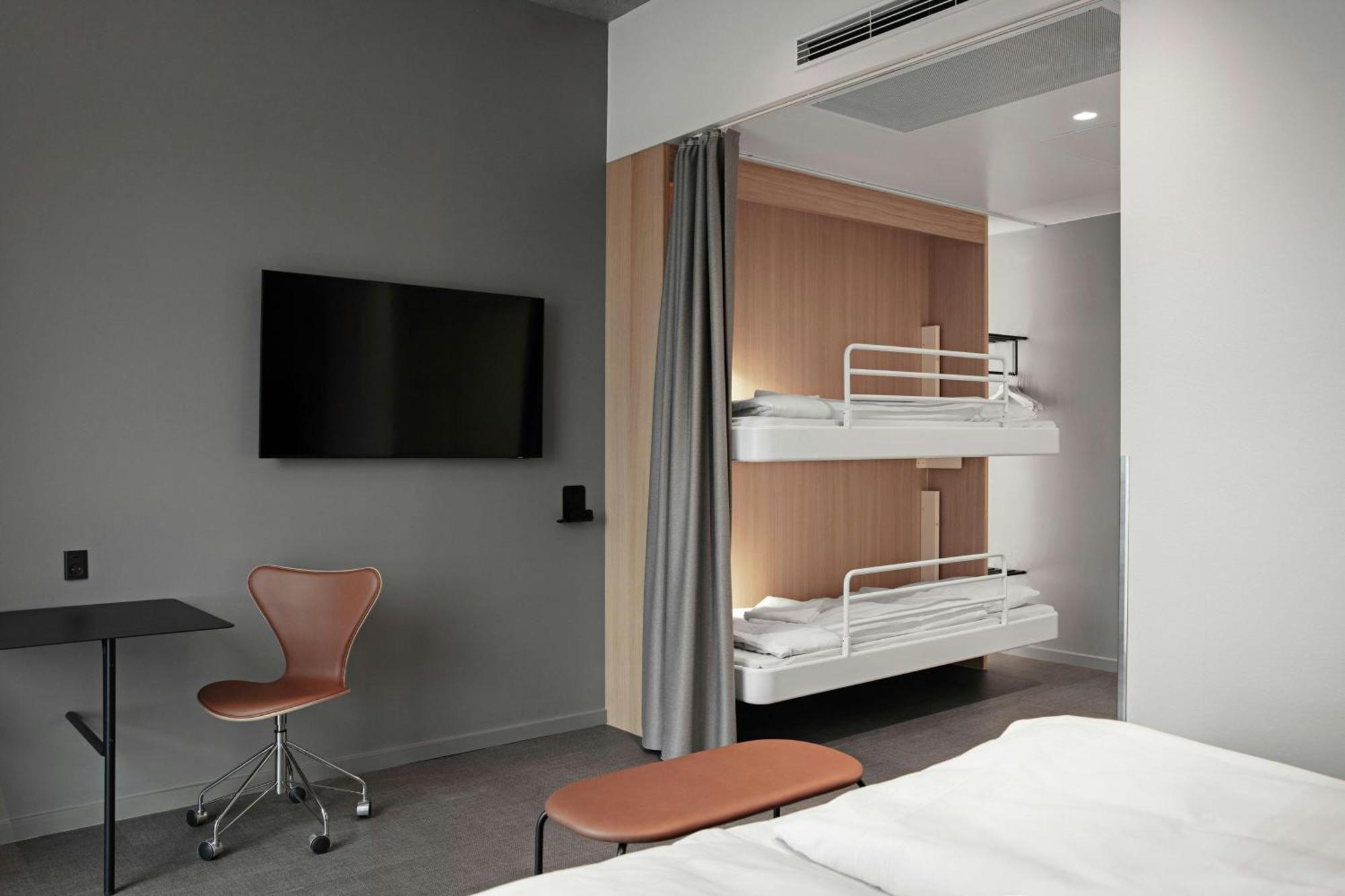 Four Points Flex By Sheraton Хорсенс Екстериор снимка
